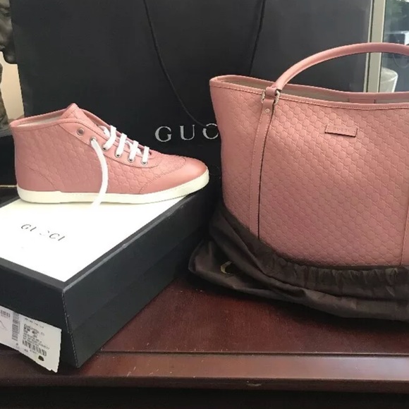 soft pink shoes and bag